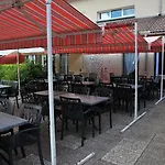 Logis Hotel, Et Restaurant Les Chatelmines 酒店 3*