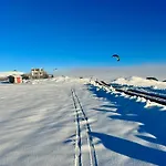 Logis Hotel, Et Restaurant Les Chatelmines 拉布雷斯