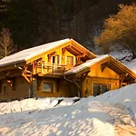 酒店 Logis Hotel, Et Restaurant Les Chatelmines