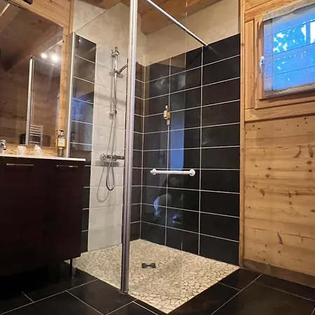 Logis Hotel, Et Restaurant Les Chatelmines