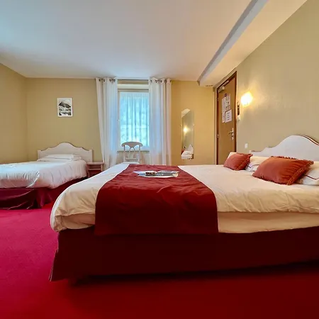 Logis Hotel, Et Restaurant Les Chatelmines