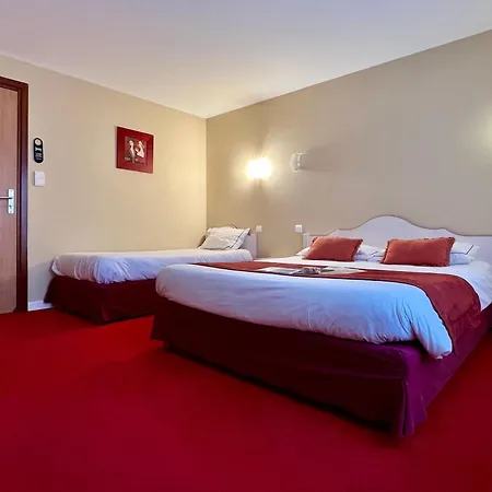 Logis Hotel, Et Restaurant Les Chatelmines Ла-Бресс