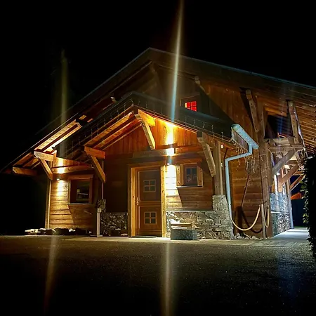 Les Chatelminés Hotel 3*