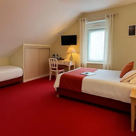 Logis Hotel, Et Restaurant Les Chatelmines 拉布雷斯