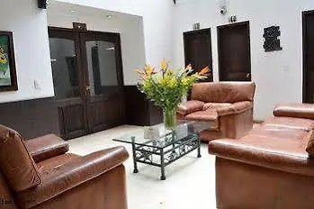 Logis Les Chatelmines Szálloda 3*