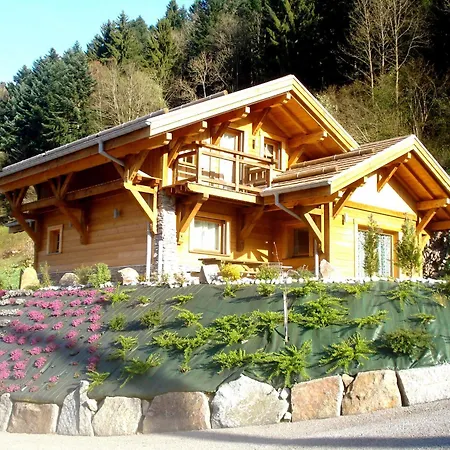 Logis Les Chatelmines 3* ラ・ブレス