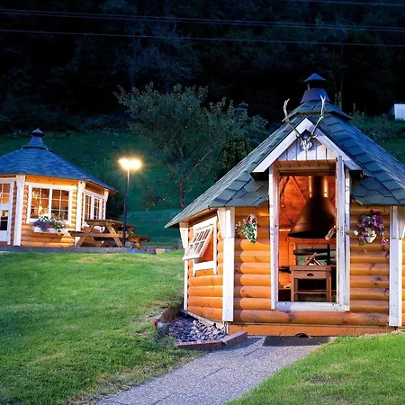 Logis Hotel, Et Restaurant Les Chatelmines 3* 拉布雷斯