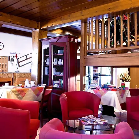 酒店 Logis Hotel, Et Restaurant Les Chatelmines 拉布雷斯