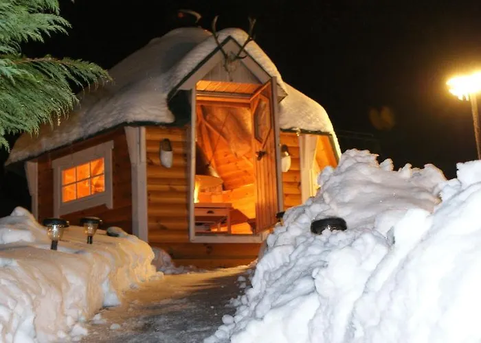 Hotel Logis Hotel, Et Restaurant Les Chatelmines