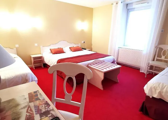 Szálloda Logis Hotel, Et Restaurant Les Chatelmines 3*