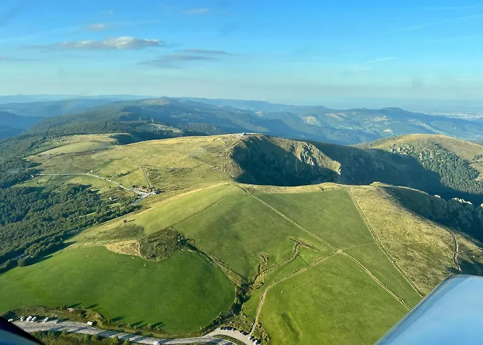 Logis Hotel, Et Restaurant Les Chatelmines Hotel