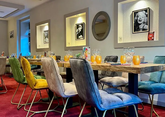 Logis Hotel, Et Restaurant Les Chatelmines La Bresse