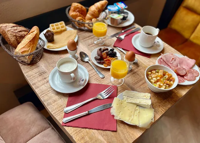 Logis Hotel, Et Restaurant Les Chatelmines 3* La Bresse