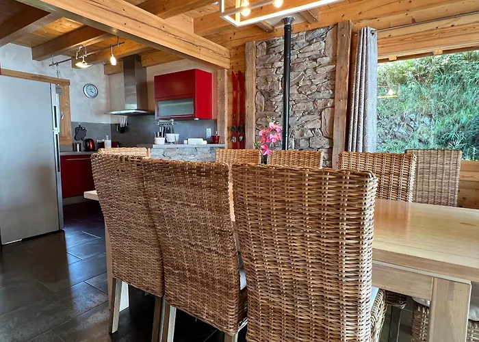 Logis Hotel, Chalets Et Restaurant Les Chatelmines 3* La Bresse