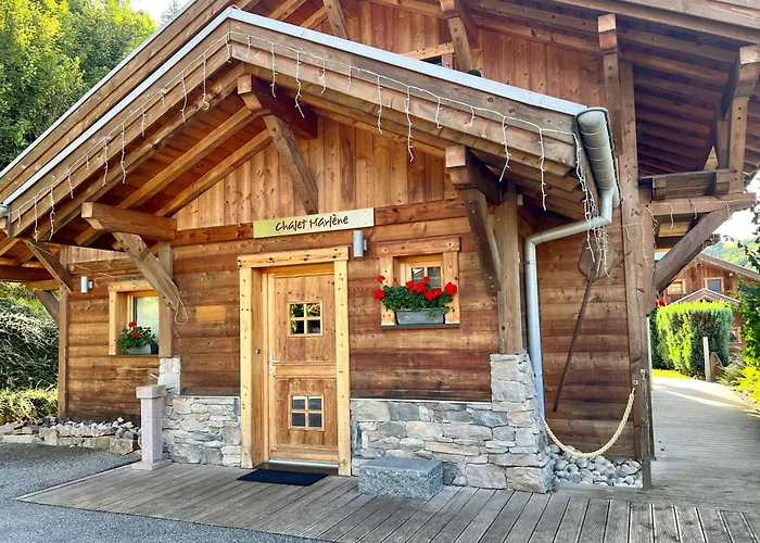 Hotel Logis Hotel, Et Restaurant Les Chatelmines 3*