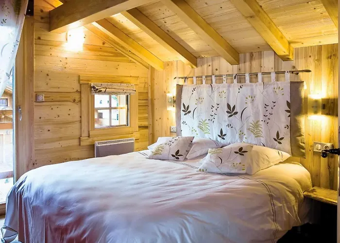 Logis Hotel, Et Restaurant Les Chatelmines Hotel La Bresse