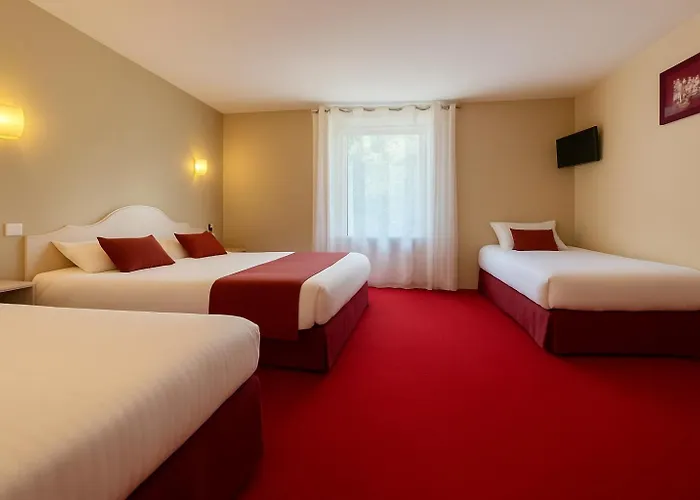 Szálloda Logis Hotel, Et Restaurant Les Chatelmines