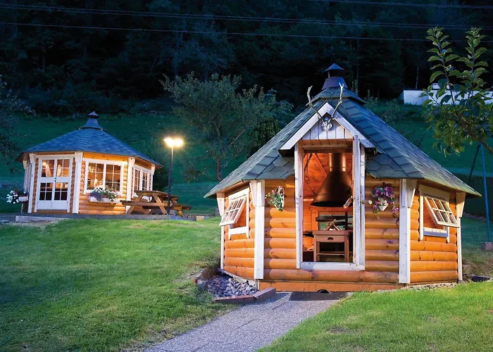 Logis Hotel, Et Restaurant Les Chatelmines 3* La Bresse