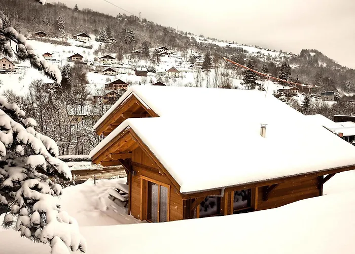 Logis Hotel, Et Restaurant Les Chatelmines Hotel La Bresse